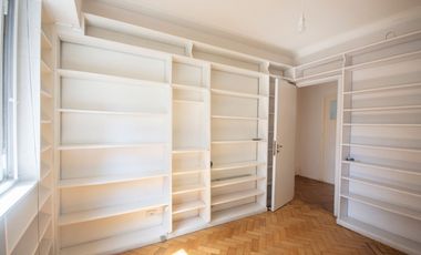 VENTA departamento 4 amb + dependencia en Belgrano