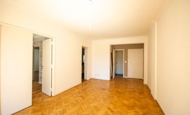VENTA departamento 4 amb + dependencia en Belgrano
