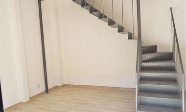 PH 3 AMB CON PATIO Y TERRAZA RECICLADO A NUEVO!