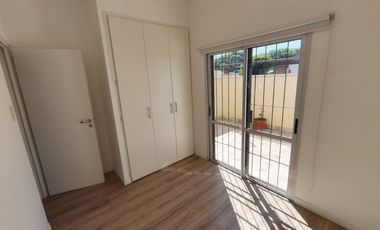 PH 3 AMB CON PATIO Y TERRAZA RECICLADO A NUEVO!