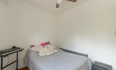 SE VENDE DUPLEX 5 AMB. 4 HAB. GARAGE. OLIVOS GOLF