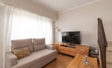 SE VENDE DUPLEX 5 AMB. 4 HAB. GARAGE. OLIVOS GOLF