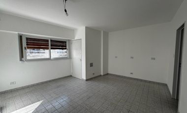 VENTA DEPTO 3 AMB CON LAVADERO EN AVELLANEDA