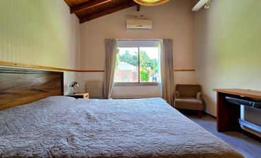 VENTA CASA EXALTACION DE LA CRUZ CON PILETA