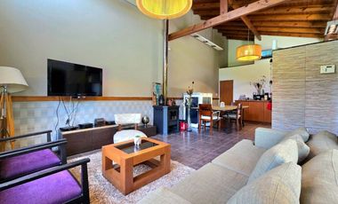 VENTA CASA EXALTACION DE LA CRUZ CON PILETA