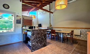 VENTA CASA EXALTACION DE LA CRUZ CON PILETA