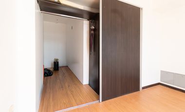 VENTA TRIPLEX de 3 amb con pileta y quincho en terraza propia, cochera cubierta y baulera - FLORIDA