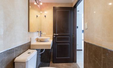 VENTA TRIPLEX de 3 amb con pileta y quincho en terraza propia, cochera cubierta y baulera - FLORIDA