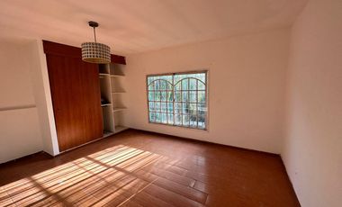 CASA EN VILLA MADERO