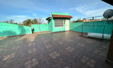 CASA EN VILLA MADERO