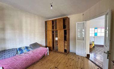 Lote Terreno 8,66x67 c/ 2 casas Fondo