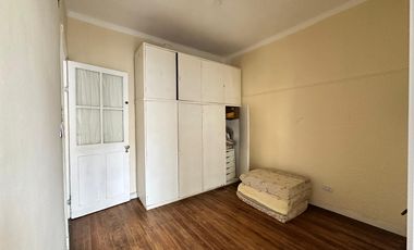 Lote Terreno 8,66x67 c/ 2 casas Fondo