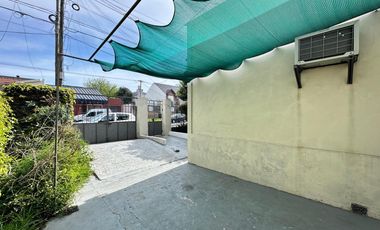 Lote Terreno 8,66x67 c/ 2 casas Fondo