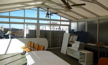 1100 m2 cubiertos mas 600 m2 descubiertos - 7 cocheras- Amoblada-Centro