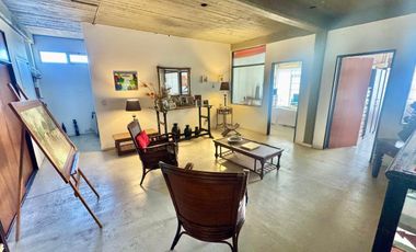 Casa estilo industrial en Villa Adelina