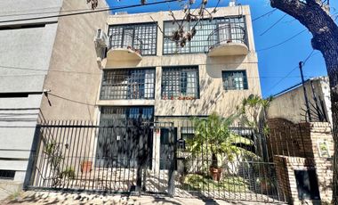 Casa estilo industrial en Villa Adelina