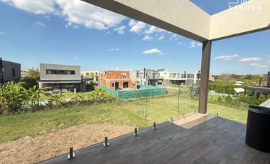 Casa en Venta en Puertos del Lago Barrio Araucarias - A estrenar