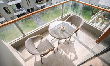 Dúplex en venta en Monterrico – 409 m² con 6 dormitorios y 5 cocheras