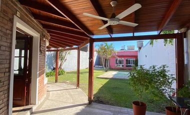 Casa en muy buenas condiciones y ubicación