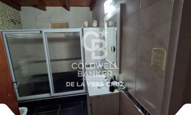 CASA EN SAUCE calle el Mate a 2 cuadras rio con patio piscina