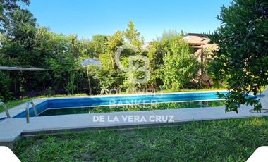 CASA EN SAUCE calle el Mate a 2 cuadras rio con patio piscina