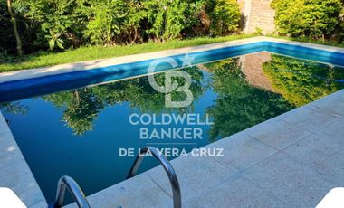 CASA EN SAUCE calle el Mate a 2 cuadras rio con patio piscina