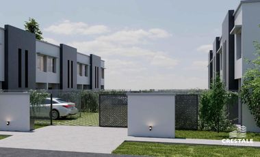 Venta / permuta | Casa 2 dormitorios con pileta | Paseo del Norte, Funes