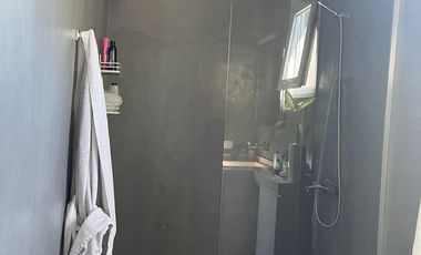 Casa 5 ambientes en dos plantas en venta- Barrancas de Iraola