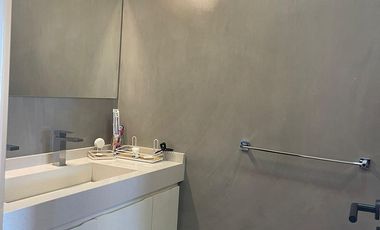 Casa 5 ambientes en dos plantas en venta- Barrancas de Iraola