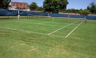 Casa en  venta  Altos de Hudson  1 Berazategui con piscina