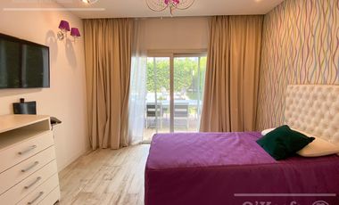 Casa en  venta  Altos de Hudson  1 Berazategui con piscina