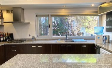 Casa en  venta  Altos de Hudson  1 Berazategui con piscina