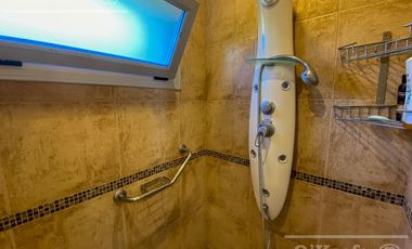 Casa en  venta  Altos de Hudson  1 Berazategui con piscina