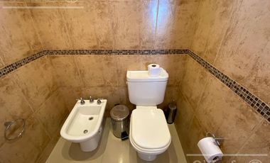 Casa en  venta  Altos de Hudson  1 Berazategui con piscina