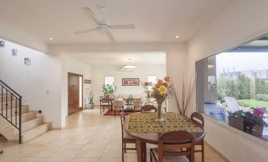 Alquiler - Casa - 5 ambientes - Barrio San Gabriel - Tigre .