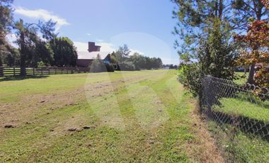 Venta casa 4 ambientes con jardin y pileta en Aero Country Club Gral Rodriguez