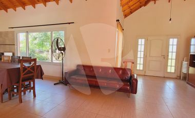 Venta casa 4 ambientes con jardin y pileta en Aero Country Club Gral Rodriguez