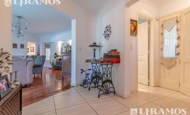 Casa en venta en San Isidro - Santa Rita - 5 dormitorios
