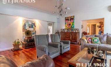 Casa en venta en San Isidro - Santa Rita - 5 dormitorios