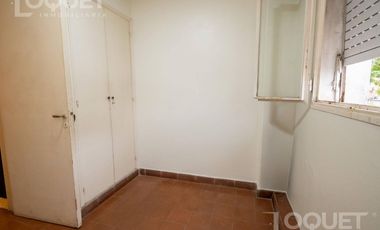 Casa en planta alta con cochera Santiago del Estero y Rivadavia