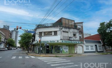 Casa en planta alta con cochera Santiago del Estero y Rivadavia