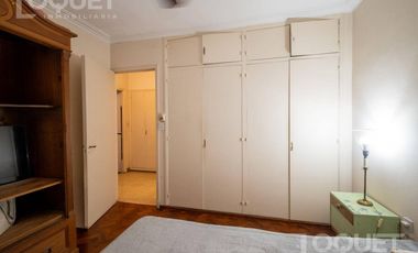 Casa en planta alta con cochera Santiago del Estero y Rivadavia