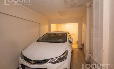 Casa en planta alta con cochera Santiago del Estero y Rivadavia