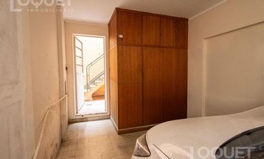 Casa en planta alta con cochera Santiago del Estero y Rivadavia