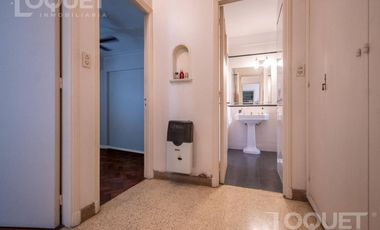 Casa en planta alta con cochera Santiago del Estero y Rivadavia