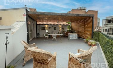 Casa en planta alta con cochera Santiago del Estero y Rivadavia