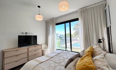 Casa EN ALQUILER CANTON NORTE HERMOSO JARDIN y PISCINA