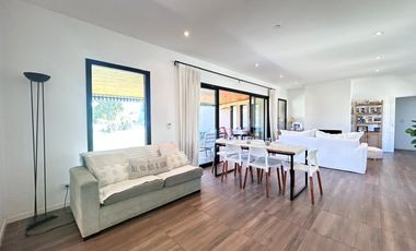 Casa EN ALQUILER CANTON NORTE HERMOSO JARDIN y PISCINA