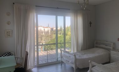 Casa en Alquiler Anual en Santa Bárbara!!