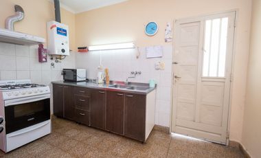 Casa interna No PH con 2 dormi y patio!